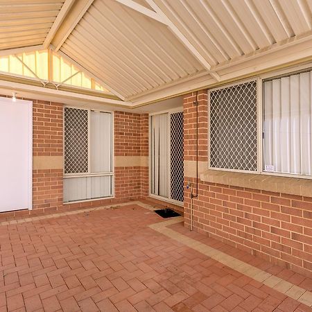 City Heights Perth Exterior foto